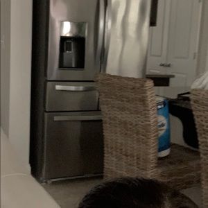 Meet your Posher, Kay